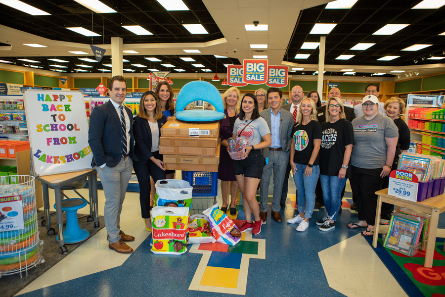 TS-0822-TeacherShopping-5